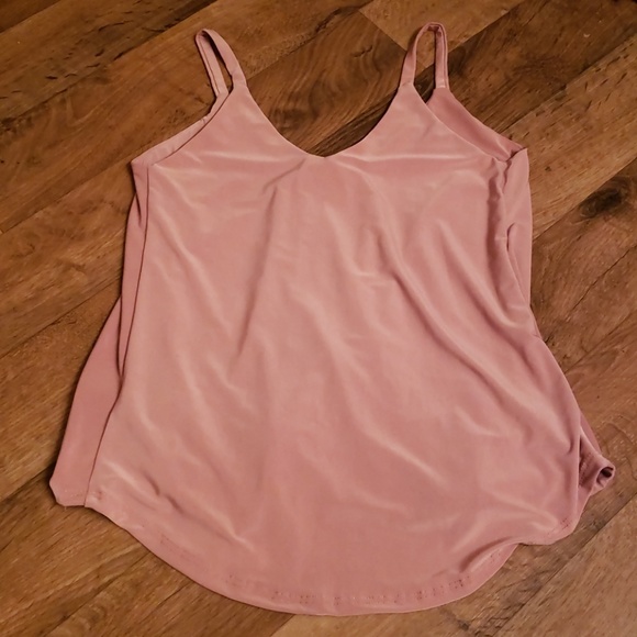 Lulu's Loops-y Daisy Top - Picture 7 of 8